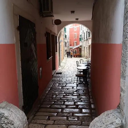 Old Town Joy Appartement *